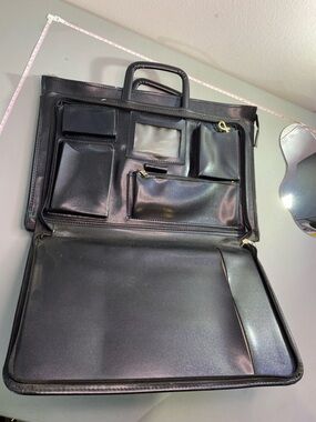 Vintage Elegant Black Vegan Leather Men’s Briefcase Attache Bag Taiwan